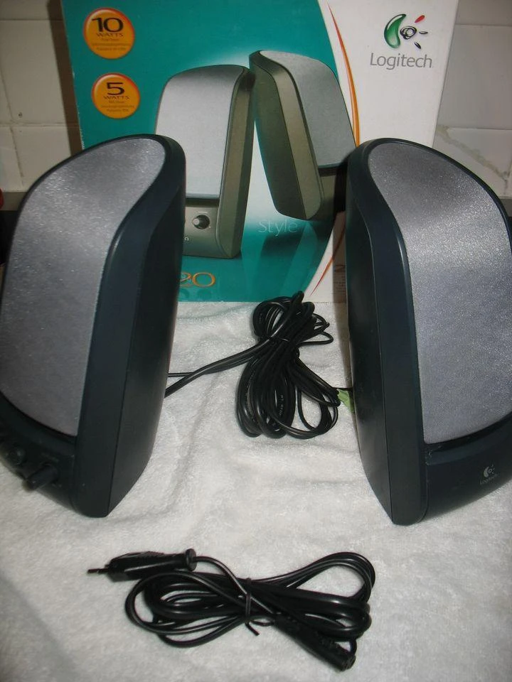 LOT DE 2 HAUTS PARLEURS - X120 - LOGITECH - n°05